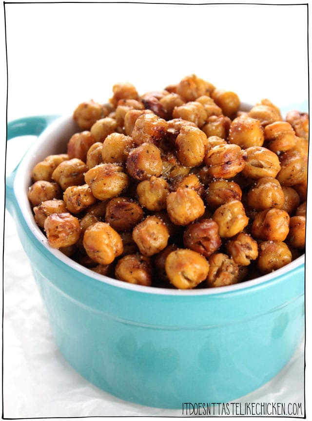 Crispy_Crunchy_Roasted_Chickpeas_recipe_vegan_snack_easy_healthy_04.jpg